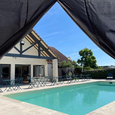 Le Roxane Hotel Saint-Laurent-des-Vignes Екстериор снимка