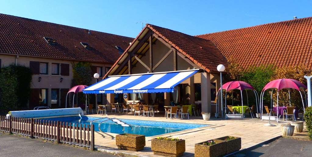 Le Roxane Hotel Saint-Laurent-des-Vignes Екстериор снимка