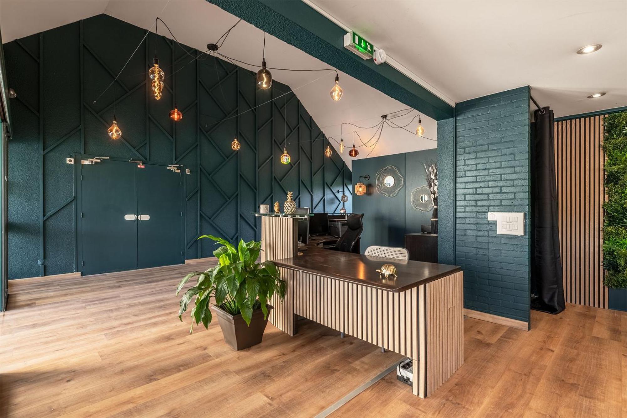 Le Roxane Hotel Saint-Laurent-des-Vignes Екстериор снимка