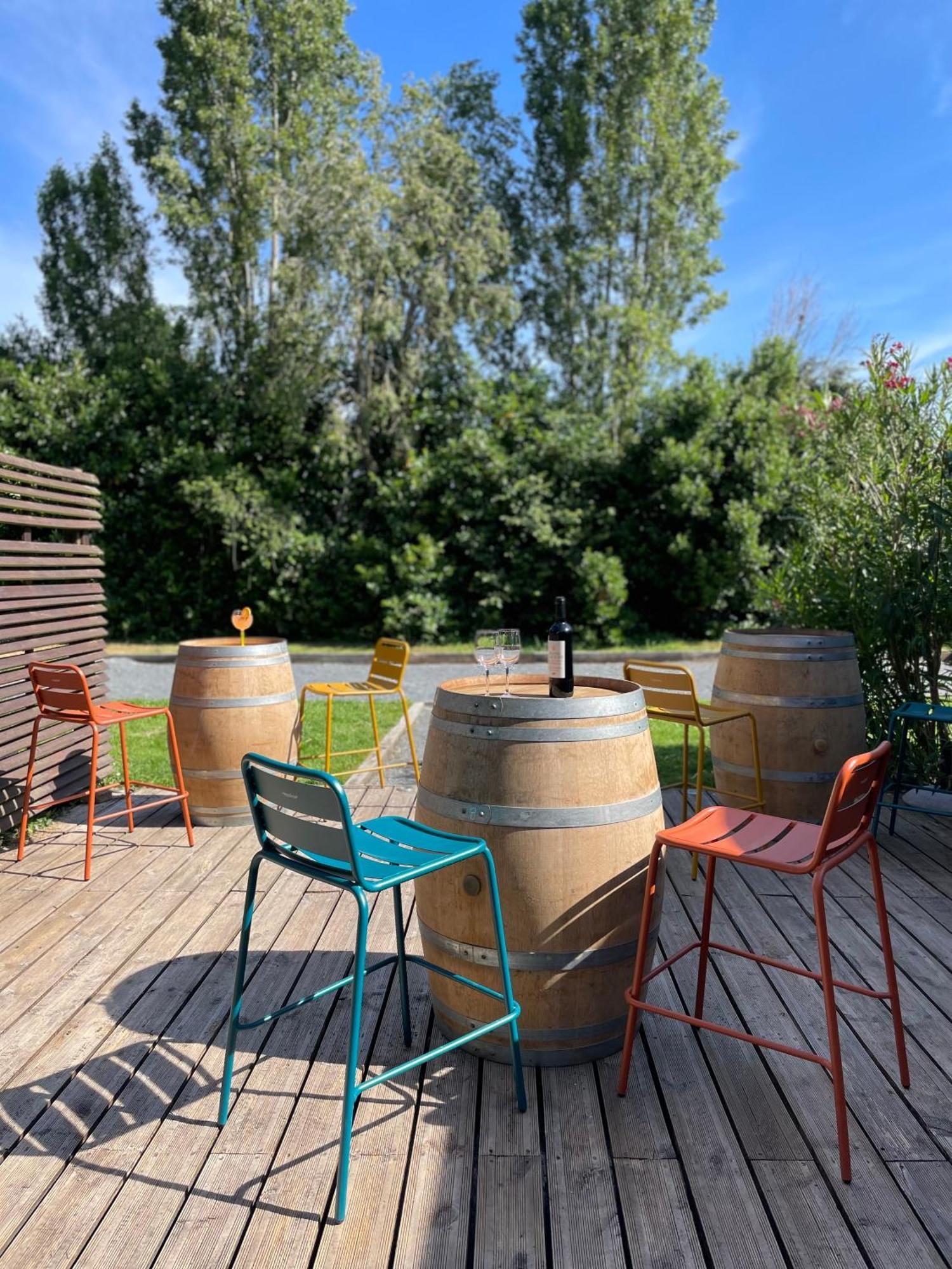 Le Roxane Hotel Saint-Laurent-des-Vignes Екстериор снимка